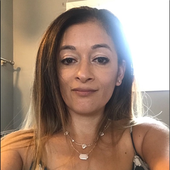 Meet your Posher, Blanca - Picture 1 of 1